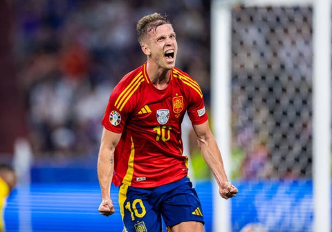 UEFA đổi luật, 6 chân sút có khả năng cùng giành vua phá lưới Euro 2024- Ảnh 2. Thay đổi của UEFA khá bất công đối với Dani Olmo - Ảnh: GETTY