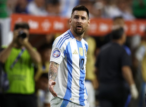 Colombia chê Messi yếu, báo Argentina viết: 'Cẩn thận, chọc giận vua rất nguy hiểm'- Ảnh 1. Các chuyên gia bóng đá Colombia chê bai Messi là