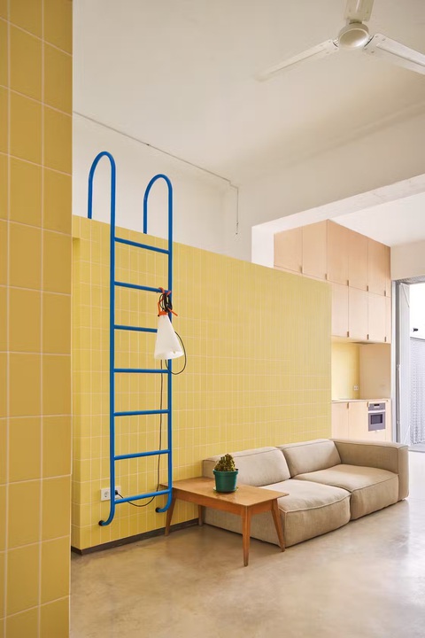 Biến nhà kho cũ thành căn hộ tiện ích- Ảnh 11. Căn hộ phát sinh khi nhu cầu ở nhân đôi - Ảnh: dwell