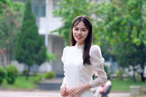 Nữ sinh đoạt giải nhất Olympic cơ học- Ảnh 1. Phạm Thị Huê là nữ sinh duy nhất kỹ thuật cơ khí động lực K65, Đại học Bách khoa Hà Nội - Ảnh: NGUYÊN BẢO