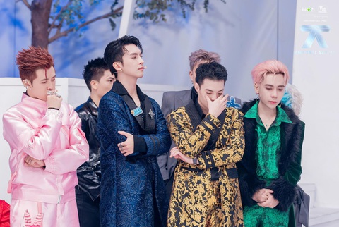 Gin Tuấn Kiệt xin lỗi anti-fan vì chưa bị loại khỏi Anh trai say hi- Ảnh 2. Nhiều anh trai