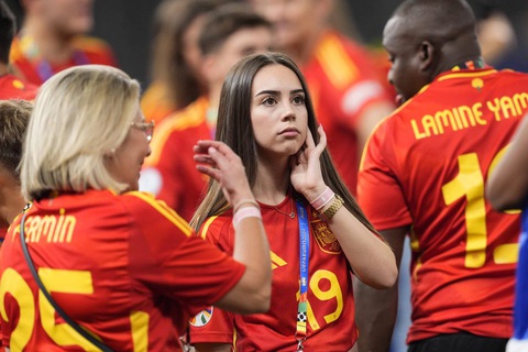 Thần đồng Yamal công khai bạn gái sau chức vô địch Euro 2024- Ảnh 3. Alex Padilla khá kín tiếng trong chuyện tình cảm với Yamal - Ảnh: Pulse Sports