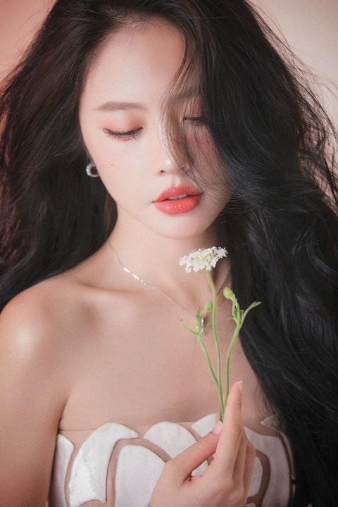 'Đả nữ' Rima Thanh Vy hóa nàng Tấm trong Con Cám- Ảnh 3. Vẻ dịu dàng của Rima Thanh Vy
