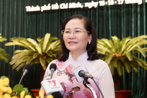 Chủ tịch HĐND TP.HCM Nguyễn Thị Lệ làm trưởng đoàn giám sát nghị quyết 98- Ảnh 1. Chủ tịch HĐND TP.HCM Nguyễn Thị Lệ phát biểu tại kỳ họp lần thứ 17 HĐND TP - Ảnh: HỮU HẠNH