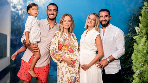 Hai nàng WAGS song sinh của tuyển Tây Ban Nha gây tò mò- Ảnh 1. Joselu Mato và Dani Carvajal kết hôn với cặp chị em song sinh