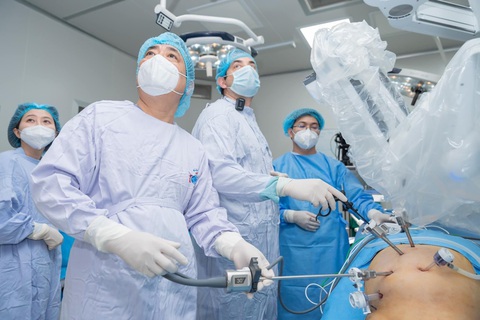 Sẽ có Bệnh viện K4 chuyên điều trị ung thư, rộng gấp rưỡi K3- Ảnh 1. Phẫu thuật nội soi tại Bệnh viện K - Ảnh: HÀ TRẦN
