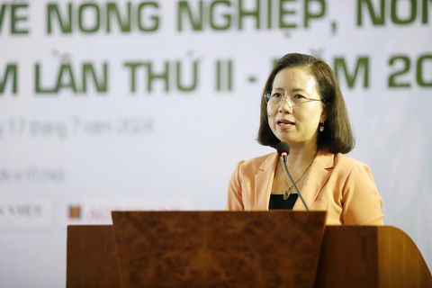 Hơn 500 triệu đồng thưởng cho các giải báo chí viết về tam nông- Ảnh 1. Phó chủ tịch Trung ương Hội Nông dân Việt Nam Bùi Thị Thơm phát biểu tại lễ phát động - Ảnh: C.THƠ