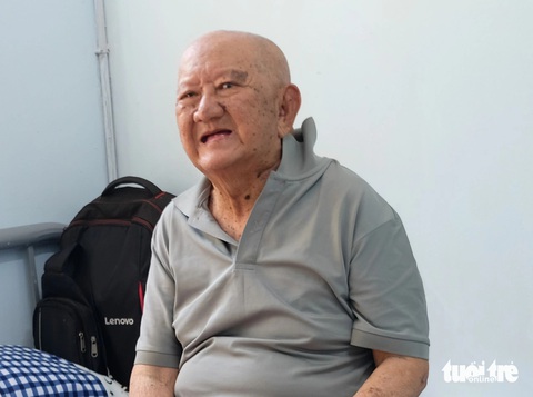Nghệ sĩ Mạc Can là một trong các nghệ sĩ già yếu, khó khăn được tạo điều kiện vào sống trong Trung tâm dưỡng lão Thị Nghè - Ảnh: LINH ĐOAN Nghệ sĩ Mạc Can là một trong các nghệ sĩ già yếu, khó khăn được tạo điều kiện vào sống trong Trung tâm dưỡng lão Thị Nghè - Ảnh: LINH ĐOAN