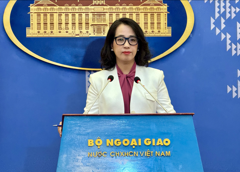 Người phát ngôn Bộ Ngoại giao Phạm Thu hằng trong cuộc họp báo thường kỳ ngày 18-7 - Ảnh: DUY LINH Người phát ngôn Bộ Ngoại giao Phạm Thu Hằng trong cuộc họp báo thường kỳ ngày 18-7 - Ảnh: DUY LINH