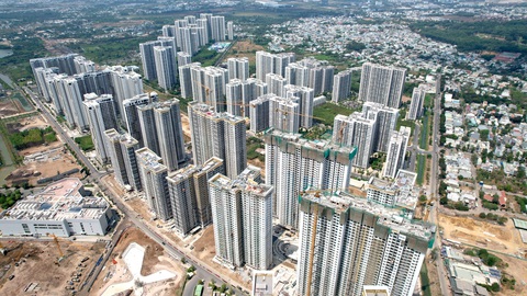 Vinhomes lãi ròng 11.513 tỉ đồng, nâng tổng tài sản lên gần 500.000 tỉ đồng- Ảnh 1. Vinhomes đạt doanh số bán hàng lên đến 51.710 tỉ đồng trong 6 tháng đầu năm - Ảnh: NGỌC HIỂN