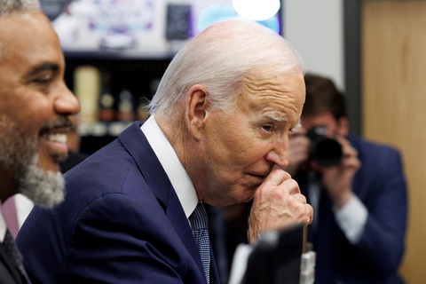 Ông Biden sẽ trở lại tranh cử sau khi khỏi COVID-19 - Tuổi Trẻ Online