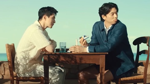 Bộ đôi ‘Yêu tinh - Thần chết’ Gong Yoo và Lee Dong Wook tình bể bình gây sốt- Ảnh 4. Bộ đôi ‘Yêu tinh - Thần chết’ Gong Yoo và Lee Dong Wook tình bể bình gây sốt- Ảnh 4.