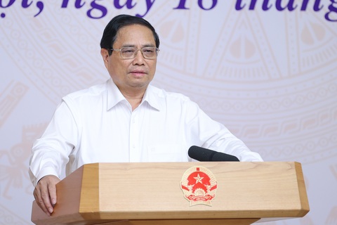Ngoại giao kinh tế Việt Nam ngày càng chuyên nghiệp, bài bản- Ảnh 1. Thủ tướng Phạm Minh Chính phát biểu tại hội nghị ngày 18-7 - Ảnh: VGP