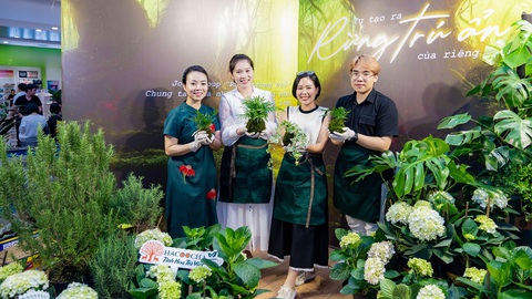 Vincom Retail nhận 2 giải thưởng liên tiếp- Ảnh 6. TTTM Vincom với nhiều hoạt động xanh