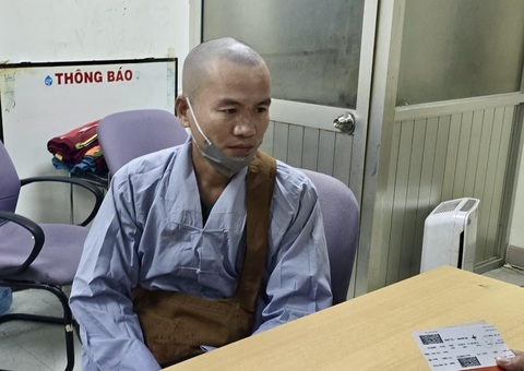 Đường dây đưa người đi lao động nước ngoài trái phép dưới ‘vỏ bọc’ nhà sư- Ảnh 2. Hồ Văn Thìn - Ảnh: CACC