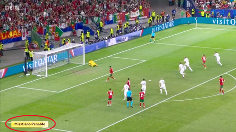 Tờ báo Anh gây sốt vì chế giễu Ronaldo là ‘Misstiano Penaldo’- Ảnh 1. Tờ báo Anh đã chế giễu Cristiano Ronaldo với cụm từ ‘Misstiano Penaldo’