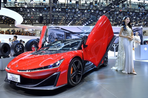 Xe thể thao điện GAC Aion Hyper SSR được trưng bày tại Triển lãm ô tô Quảng Châu 2023 - Ảnh: Getty/VCG Xe thể thao điện GAC Aion Hyper SSR được trưng bày tại Triển lãm ô tô Quảng Châu 2023 - Ảnh: Getty/VCG
