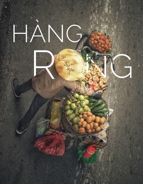 Những chiếc xe hàng rong chở đầy tuổi thơ vào sáng cuối tuần - Ảnh: TRẦN QUỐC SỰ Những chiếc xe hàng rong chở đầy tuổi thơ vào sáng cuối tuần - Ảnh: TRẦN QUỐC SỰ