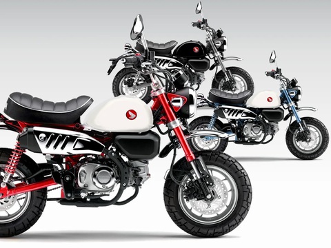 Honda Monkey 125 2025 ra mắt: 'Xe khỉ' thêm chất cho dân chơi, về Việt Nam khó dưới 200 triệu- Ảnh 3. Xe được trang bị bộ tem hoàn toàn mới mang đậm phong cách cổ điển. Bình xăng được thiết kế đơn giản với hai tông màu, kết hợp cùng yên xe đơn sắc tạo nên tổng thể hài hòa, bắt mắt - Ảnh: WeBike Japan