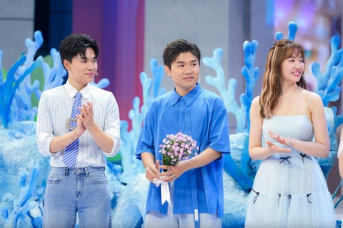 Quang Trung, Quốc Khánh và Hari Won Quang Trung, Quốc Khánh và Hari Won