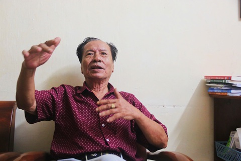 Ông Phan Văn Kính kể lại những kỉ niệm của mình với Tổng bí thư Nguyễn Phú Trọng - Ảnh: TRẦN HOÀI Ông Phan Văn Kính kể lại những kỷ niệm với Tổng bí thư Nguyễn Phú Trọng - Ảnh: TRẦN HOÀI