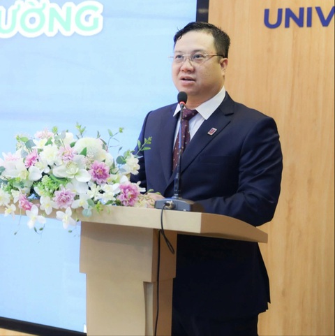 Doanh nghiệp phải gọi 'vốn xanh' từ thị trường quốc tế- Ảnh 2. PGS.TS Nguyễn Đức Trung, hiệu trưởng Trường đại học Ngân hàng TP.HCM - Ảnh: A.H