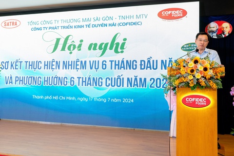 Cofidec: Sẽ đa dạng hóa thị trường xuất khẩu, tăng doanh thu- Ảnh 1. Ông Hà Ngọc Sơn, phó tổng giám đốc SATRA, phát biểu tại hội nghị - Ảnh: Satra