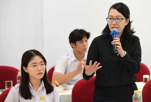 Các bạn trẻ TP.HCM chia sẻ về câu chuyện trách nhiệm tại tọa đàm Các bạn trẻ TP.HCM chia sẻ về câu chuyện trách nhiệm tại tọa đàm