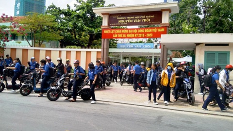 Tuyển sinh lớp 10 Khánh Hòa: Nhiều trường phải xét thêm điểm trung bình lớp 9, vì sao?- Ảnh 1. Trường THPT Nguyễn Văn Trỗi (TP Nha Trang) có điểm chuẩn tuyển sinh lớp 10 năm học 2024-2025 cao nhất (khối các trường không chuyên) của tỉnh Khánh Hòa - Ảnh: PHAN SÔNG NGÂN