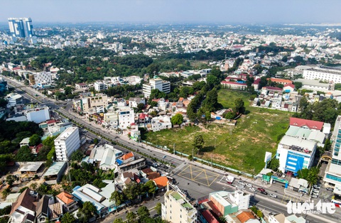 Khu đất trống nằm trên Bình Dương muốn bán đấu giá nhiều khu đất để phát triển hạ tầng- Ảnh 2.