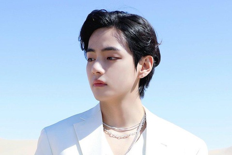 V (BTS) cũng là nạn nhân của vấn nạn fan cuồng - Ảnh: Big Hit Sasaeng fan: Cơn ác mộng của các sao K-pop- Ảnh 2.