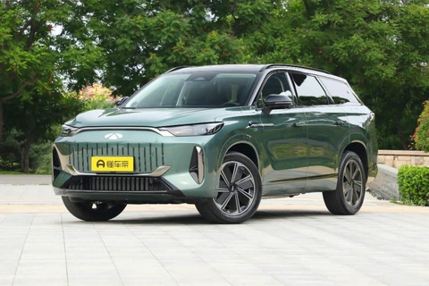 Xe hybrid Trung Quốc lập kỷ lục Guinness khi chạy 2.100km chỉ với một bình xăng- Ảnh 1. Xe hybrid Trung Quốc lập kỷ lục Guinness khi chạy 2.100km chỉ với một bình xăng- Ảnh 1.