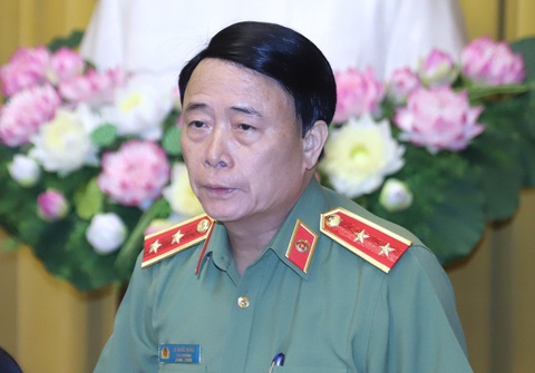 Quy định chế độ cảnh vệ với Tổng bí thư, Chủ tịch nước, Thủ tướng, Chủ tịch Quốc hội- Ảnh 1. Thứ trưởng Bộ Công an Lê Quốc Hùng - Ảnh: GIA HÂN