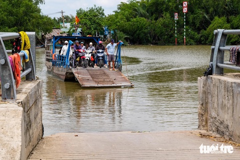 Cầu nối huyện Bình Chánh với Nhà Bè sắp thông xe, người dân hết cảnh 'qua sông phải lụy đò'- Ảnh 7. Cầu nối huyện Bình Chánh với Nhà Bè sắp thông xe, người dân hết cảnh 'qua sông phải lụy đò'- Ảnh 7.