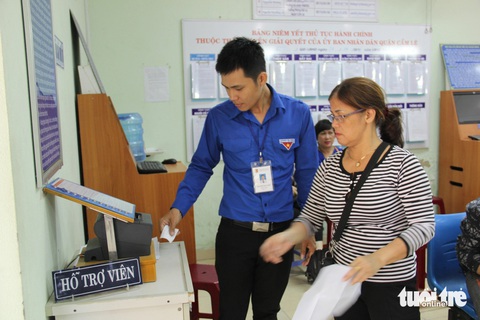 Đà Nẵng giải quyết chế độ cán bộ dôi dư sau sắp xếp ra sao?- Ảnh 1. Đà Nẵng dự kiến sắp xếp 17 đơn vị hành chính cấp phường với số cán bộ, công chức dôi dư hơn 100 người - Ảnh: TRƯỜNG TRUNG
