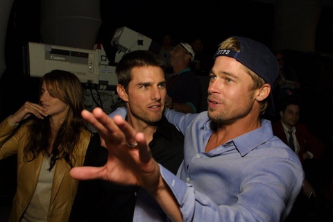 Tom Cruise ‘khó ở’ khi Brad Pitt đến Anh quay phim mới- Ảnh 4. Tom Cruise ‘khó ở’ khi Brad Pitt đến Anh quay phim mới- Ảnh 4.
