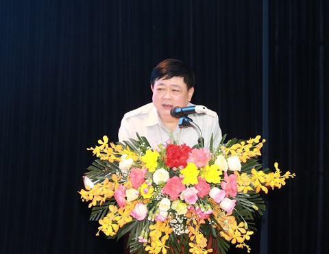 PGS.TS Nguyễn Thế Kỷ phát biểu tại hội thảo - Ảnh: T.ĐIỂU 'Nếu Hà Nội không là số 1 về văn hóa là lỗi của Hà Nội'- Ảnh 1.