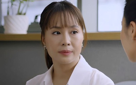 Ngân Hà trong Trạm cứu hộ trái tim bị chê là khờ dại khi bị chồng lừa hết lần này đến lần khác - Ảnh: ĐPCC Ngân Hà trong Trạm cứu hộ trái tim bị chê là khờ dại khi bị chồng lừa hết lần này đến lần khác - Ảnh: ĐPCC