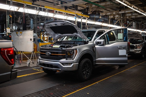 Trộm xe bị bắt vì bán tải Ford... quá tốn xăng- Ảnh 1. Trộm xe bị bắt vì bán tải Ford... quá tốn xăng- Ảnh 1.