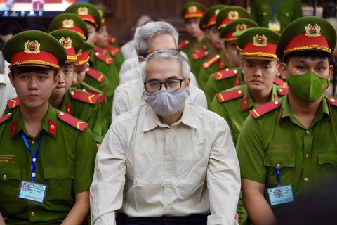 Ông Đặng Việt Hà - Ảnh: HỮU HẠNH Xét xử vụ đăng kiểm: Cựu cục trưởng Đặng Việt Hà phủ nhận chỉ đạo cấp dưới nhận hối lộ- Ảnh 1.