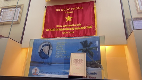 Từ đảo xa, cán bộ chiến sĩ Trường Sa tưởng nhớ Tổng bí thư Nguyễn Phú Trọng- Ảnh 2. Từ đảo xa, cán bộ chiến sĩ Trường Sa tưởng nhớ Tổng bí thư Nguyễn Phú Trọng- Ảnh 2.