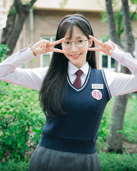 Park Min Young xem xét đóng phim hài- Ảnh 2. Đầu năm nay, Park Min Young đã có vai diễn thành công trong Marry my husband khi kết thúc với tỷ suất người xem cao nhất là 12%, lập kỷ lục mới cho Đài tvN