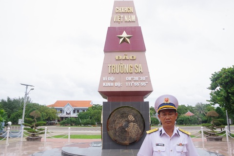 Từ đảo xa, cán bộ chiến sĩ Trường Sa tưởng nhớ Tổng bí thư Nguyễn Phú Trọng- Ảnh 1. Từ đảo xa, cán bộ chiến sĩ Trường Sa tưởng nhớ Tổng bí thư Nguyễn Phú Trọng- Ảnh 1.