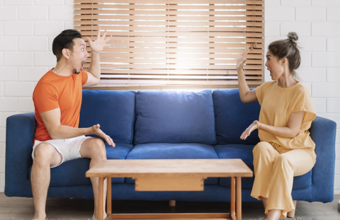Cô gái vứt phụ kiện BlackPink của bạn trai rồi đổ lỗi 'bị OCD'- Ảnh 2. Là do