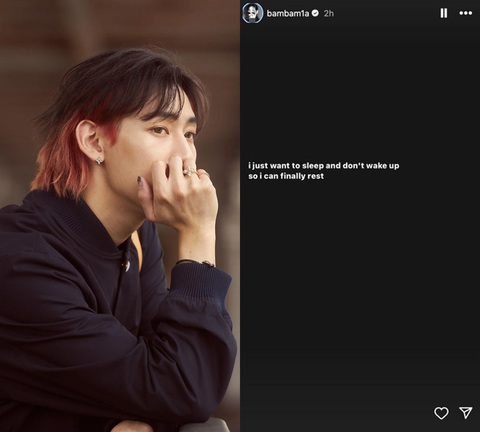 'Bạn thân Lisa' Bambam xin lỗi vì lỡ khiến cả cõi mạng mất ngủ- Ảnh 1. 'Bạn thân Lisa' Bambam xin lỗi vì lỡ khiến cả cõi mạng mất ngủ- Ảnh 1.