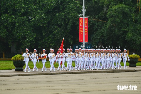 Lễ thượng cờ rủ Quốc tang Tổng Bí thư Nguyễn Phú Trọng- Ảnh 3. Lễ thượng cờ rủ Quốc tang Tổng Bí thư Nguyễn Phú Trọng- Ảnh 3.