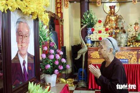 Thủ đô Hà Nội trong ngày Quốc tang Tổng Bí thư Nguyễn Phú Trọng- Ảnh 19. Thủ đô Hà Nội trong ngày Quốc tang Tổng Bí thư Nguyễn Phú Trọng- Ảnh 19.