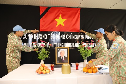 Đội Công binh Việt Nam ở châu Phi làm lễ Quốc tang Tổng Bí thư Nguyễn Phú Trọng- Ảnh 3. Sáng nay theo giờ địa phương, Đội Công binh Việt Nam sẽ tổ chức cho cán bộ, chiến sĩ và các đoàn khách quốc tế đến lễ viếng Tổng bí thư Nguyễn Phú Trọng - Ảnh: Đội Công binh Việt Nam