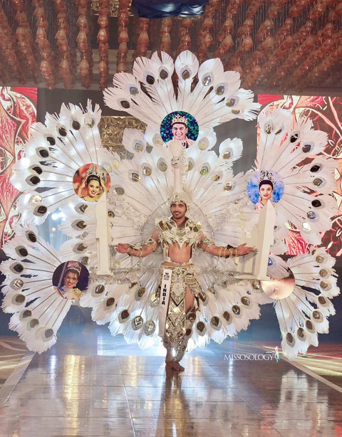 Trang phục dân tộc của Ấn Độ đoạt giải - Ảnh: Missosology Đoàn Công Vinh chỉ vào top 10, Man of the World - Nam vương thế giới gọi tên Venezuela- Ảnh 4.
