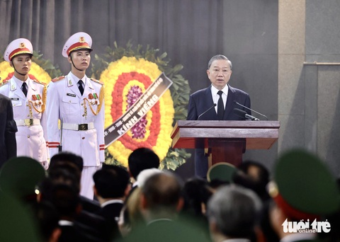 Những khoảnh khắc nghẹn lòng trong lễ Quốc tang Tổng Bí thư Nguyễn Phú Trọng- Ảnh 13. Những khoảnh khắc nghẹn lòng trong lễ Quốc tang Tổng Bí thư Nguyễn Phú Trọng- Ảnh 13.